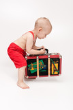 Fototapeta  - dziecko z walizką