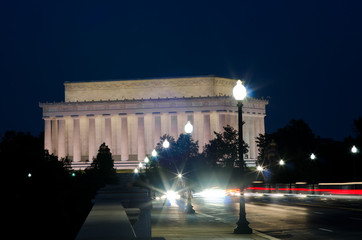 Wall Mural - Abraham Lincoln Memorial at night, Washington DC USA