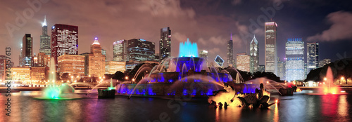 Board z aluminiowym obramowaniem Scena nocna w chicago