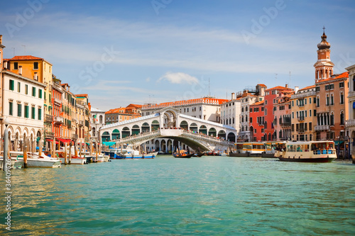 Tapeta ścienna Most Rialto nad kanałem Grande w Wenecji