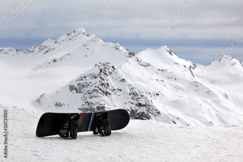 Board z aluminiowym obramowaniem Deska snowboardowa