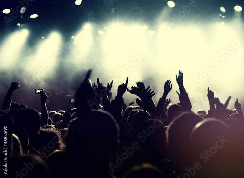 4 Juli Plakat Mit Feiernden Menschen Vektorillustration Im Karton