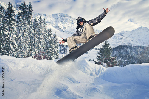 Board z aluminiowym obramowaniem Sporty zimowe