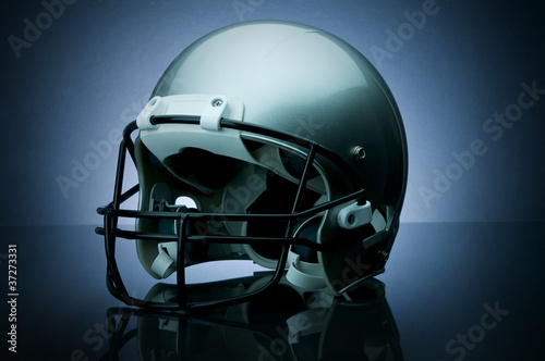 Board z aluminiowym obramowaniem Kask futbolowy