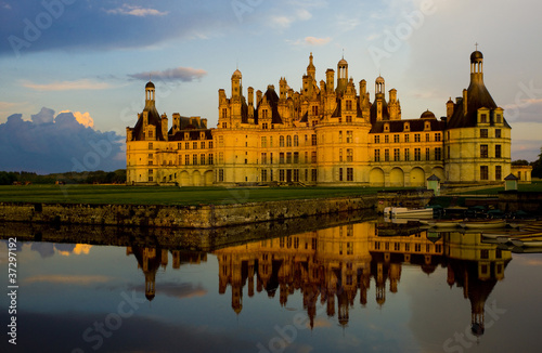 Obraz na płótnie canvas Zamek Chambord, Loir-et-Cher, Centre, Francja