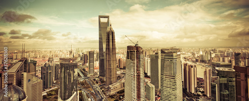Board z aluminiowym obramowaniem Centrum finansowe Lujiazui