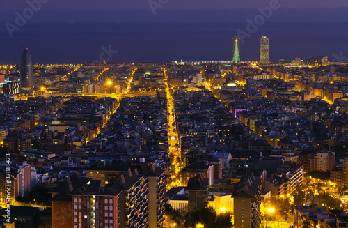 Tapeta ścienna Noc panorama miasta barcelona Hiszpania