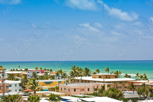 Fotografie, Obraz Beach scene in Hollywood Florida on a summer day