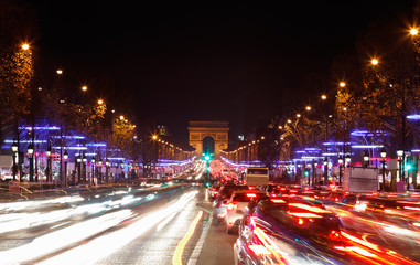 Wall Mural - Avenue des Champs-Élysées