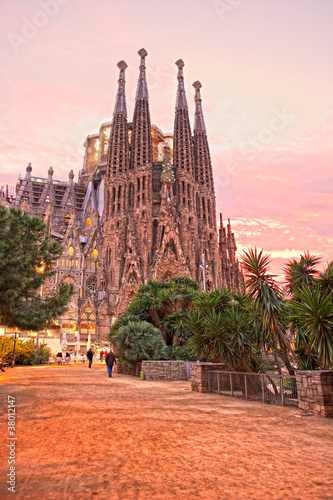 Plakat na papierze fotorealistycznym Święta rodzina, barcelona, ​​hiszpania.