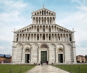 Wall Mural - Pisa - facade of cathedral - Piazza dei Miracoli