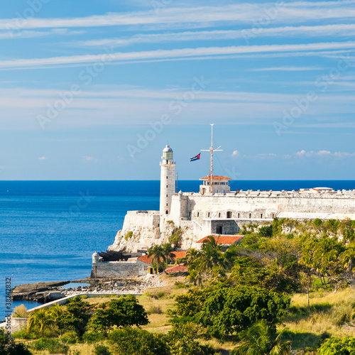 Obraz na płótnie canvas Forteca el morro w zatoce havana