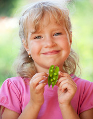 Poster - Girl with peas