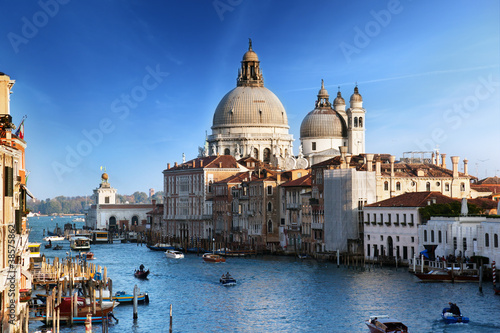 Board z aluminiowym obramowaniem Kanał grande i bazylika santa maria della salute, wenecja, włochy