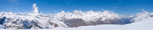 Board z aluminiowym obramowaniem Śnieżny pasmo górskie matterhorn