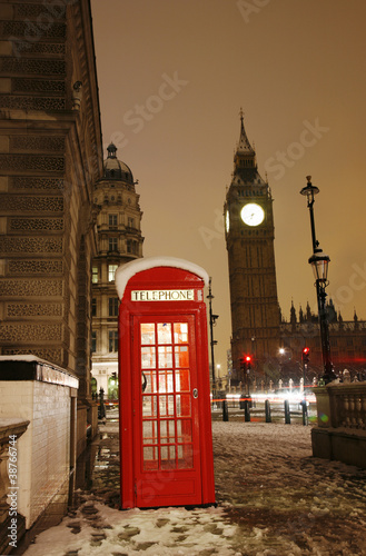 Obraz na płótnie canvas trzyczęściowy "tryptyk" London budka telefoniczna i big ben
