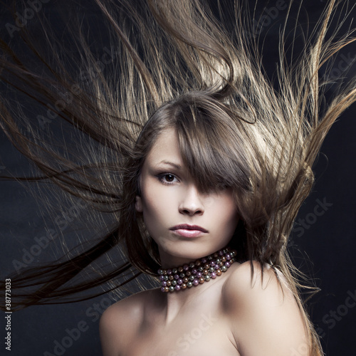 Naklejka - mata magnetyczna na lodówkę beautiful woman with long straight hair developing