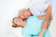© Robert Kneschke - Senioren schlafen im Bett