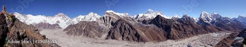 Naklejka samoprzylepna Cho oyu, everest, lhotse, nuptse from gokyo-ri