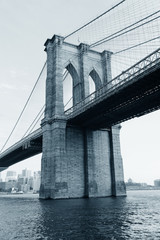 Fototapete - Brooklyn Bridge black and white