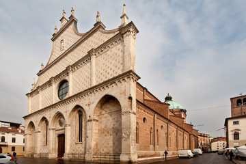 The duomo's church downtown in Vicenza