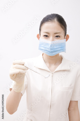口腔鏡を持った歯科衛生士 Buy This Stock Photo And Explore Similar Images At Adobe Stock Adobe Stock 口腔鏡を持った歯科衛生士 Buy This Stock Photo And Explore Similar Images At Adobe Stock Adobe Stock