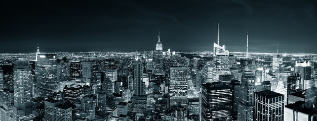 Wall Mural - New York City Manhattan skyline at night