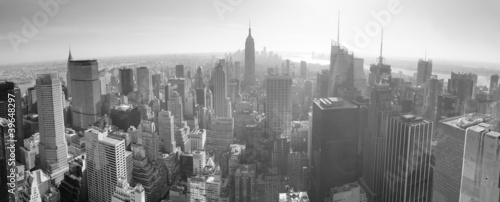 Naklejka na szafę New York City skyline black and white