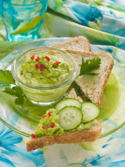 Wall Mural - avocado dip