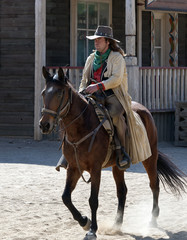 Fototapete - Cowboy on horseback at Mini Hollywood, Almeria, Spain