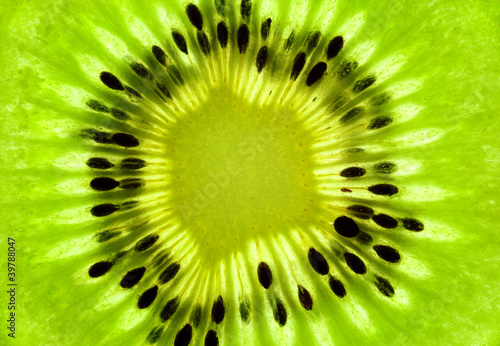 Fototapeta do kuchni Plaster kiwi - podświetlone tło