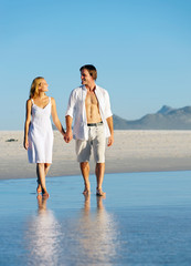 Wall Mural - romantic beach walk