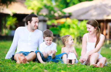 Canvas Print - Summer family portrait