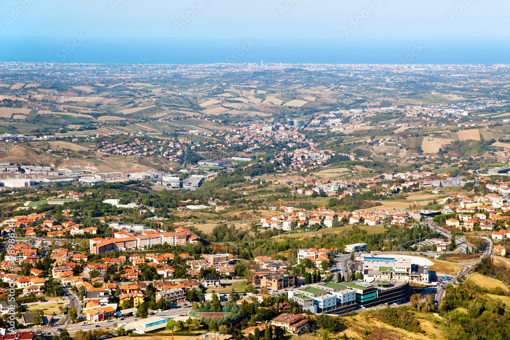 Obraz na płótnie Aerial view from San Marino on Adriatic sea coastline w salonie