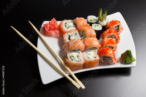 Tapeta ścienna Japońskie owoce morza sushi