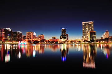 Fototapete - Orlando at night
