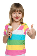 Fototapete - little girl eating ice cream