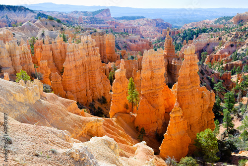 Board z aluminiowym obramowaniem Hoodoos w bryce canyon np, utah, usa