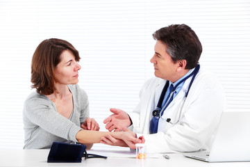 Poster - Doctor and patient woman.