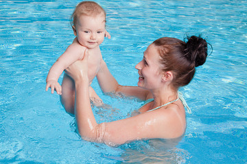 Canvas Print - baby schwimmen