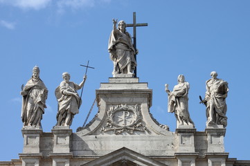 Wall Mural - Statues on the top of Saint John Lateran Basilica