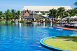 © Pakhnyushchyy - pool in thailand