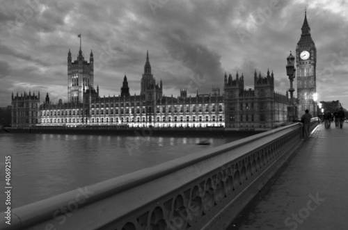Obraz na płótnie canvas trzyczęściowy "tryptyk" Londra, westminster: le houses of parliament 2