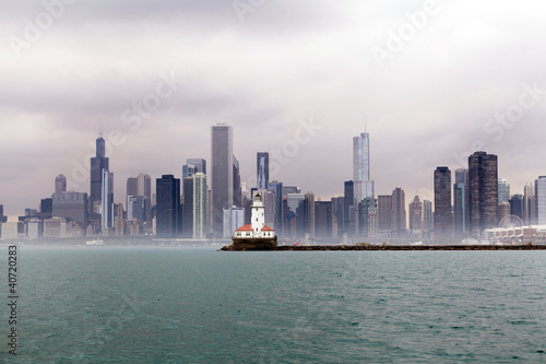 Fotoboard na płycie Chicago downtown o zmierzchu z burzliwej pogody