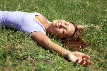 Poster - Pretty girl on a lawn