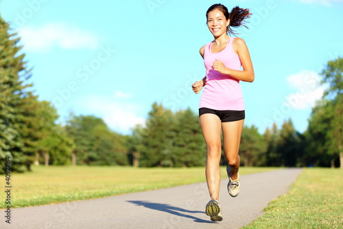 Board z aluminiowym obramowaniem Sport fitness kobieta działa