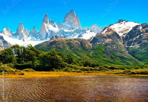 Board z aluminiowym obramowaniem Naturalny krajobraz z fitz roy w Argentynie, Ameryka Południowa