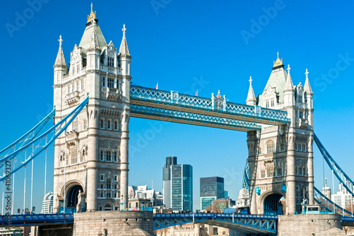 Plakat na papierze fotorealistycznym Tower Bridge, Londyn, Wielka Brytania