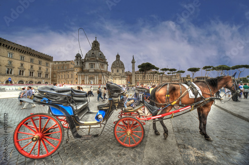 Fotomural Roma, piazza Venezia con carrozza