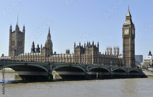 Obraz na płótnie canvas trzyczęściowy "tryptyk" Most Westminster i domy parlamentu
